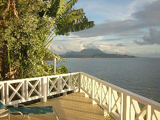/i//Horizon_vacation_rental_extended_deck.jpg
