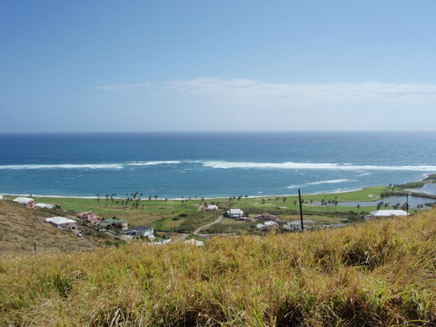 /i//view_of_Atlantic_ocean_and_Royal_St_Kitts_golf_course.jpg